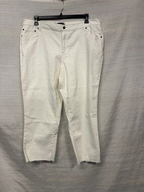 Denim 24/7 White Cropped Straight-Leg Jeans